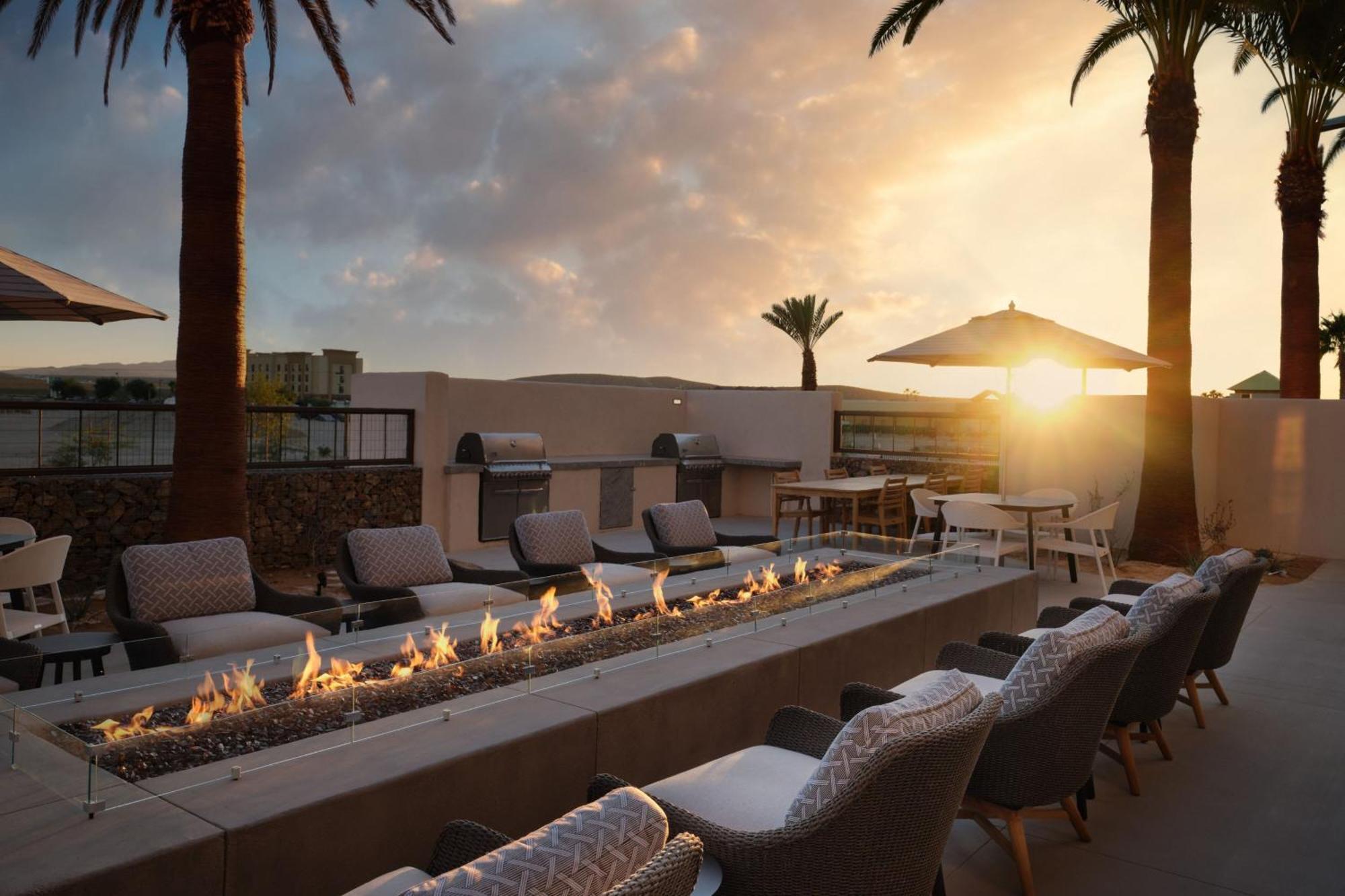 Towneplace Suites By Marriott Marriott Barstow Bagian luar foto
